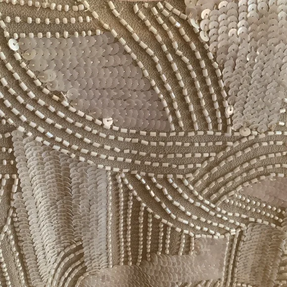 🎉HOST PICK🎉 Boston Proper Embellished Front Top - Picture 2 of 6